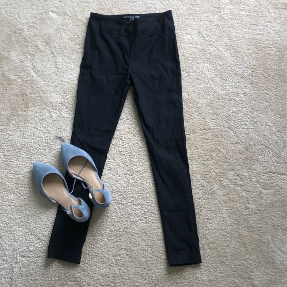 Philomena Petti Pants-Black